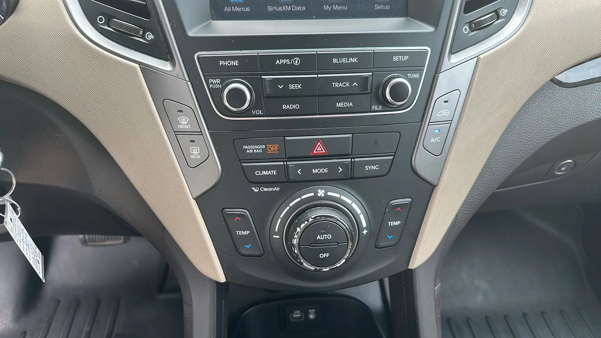 Used 2017 Hyundai Santa Fe Sport AWD/4WD image 35