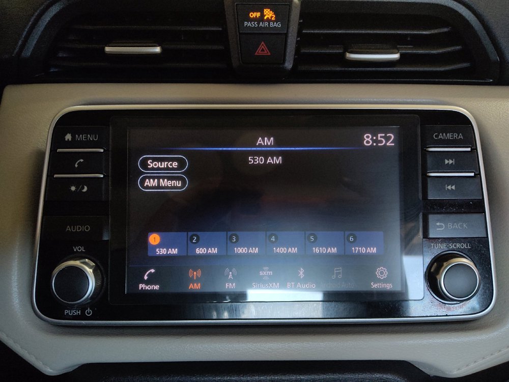 Used 2021 Nissan Versa SV FWD image 25