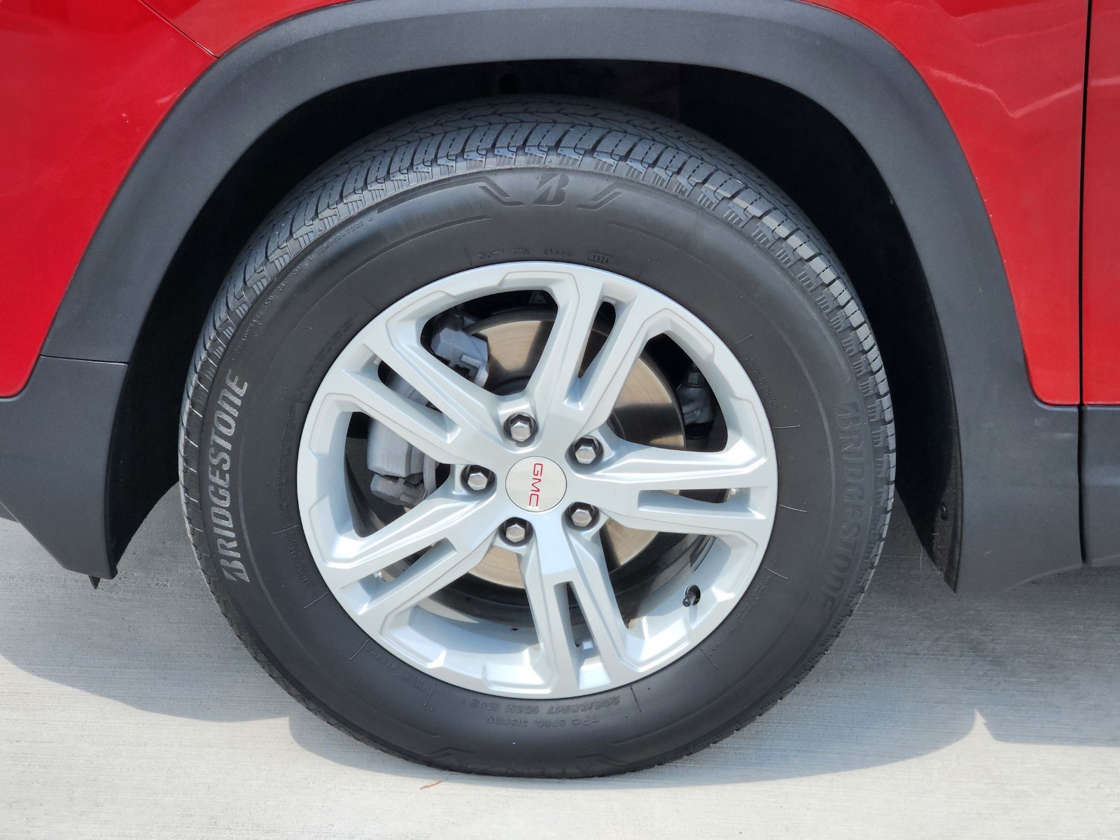 Used 2024 GMC Terrain SLE AWD/4WD image 11