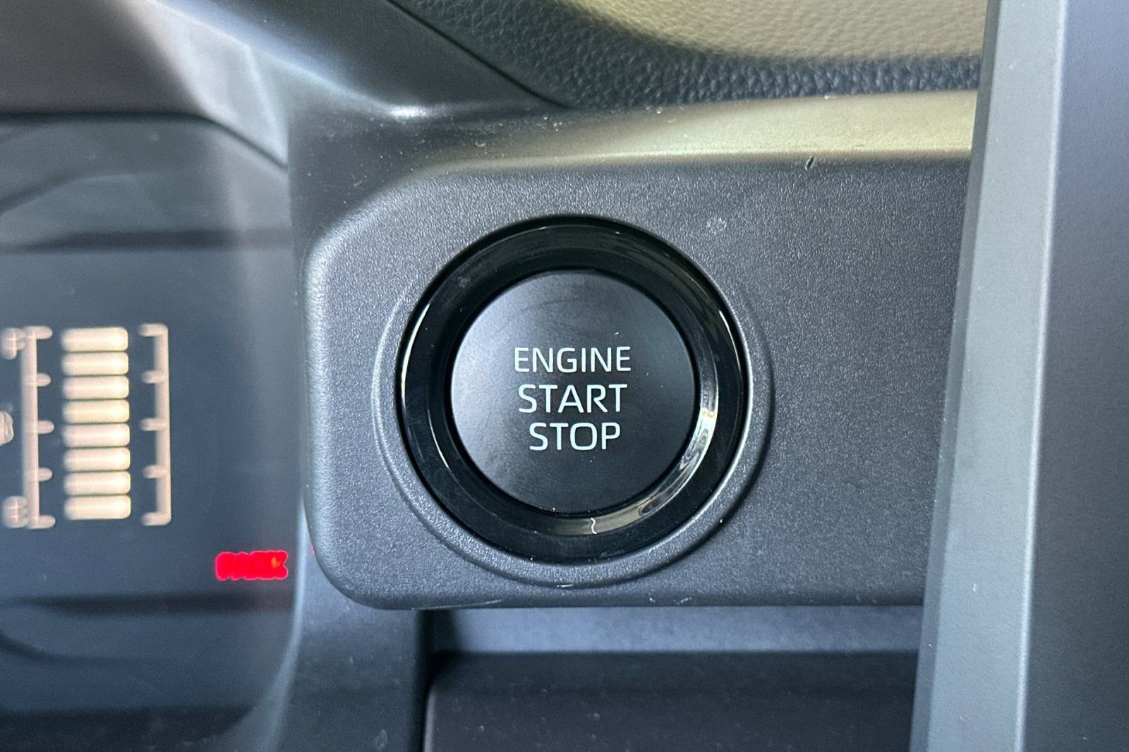 Used 2025 Toyota Tacoma SR5 RWD image 23