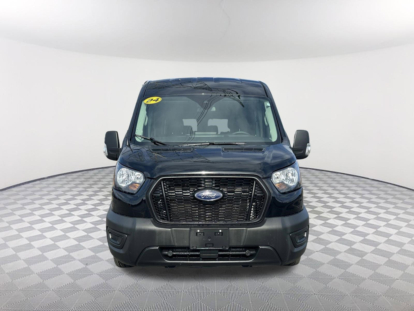 Used 2024 Ford Transit 350 XL video 2