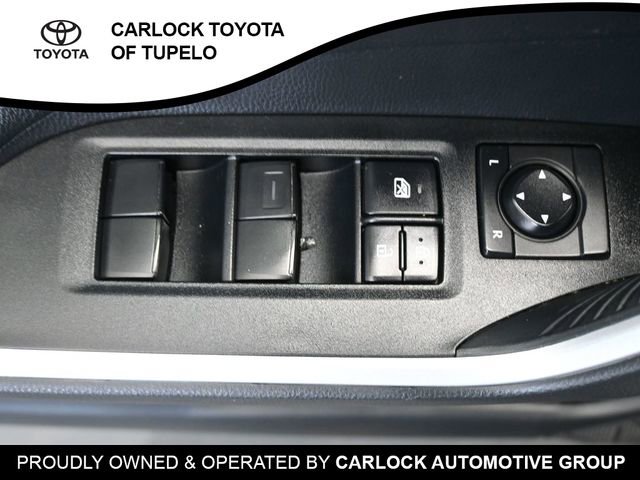 Used 2020 Toyota RAV4 LE image 21