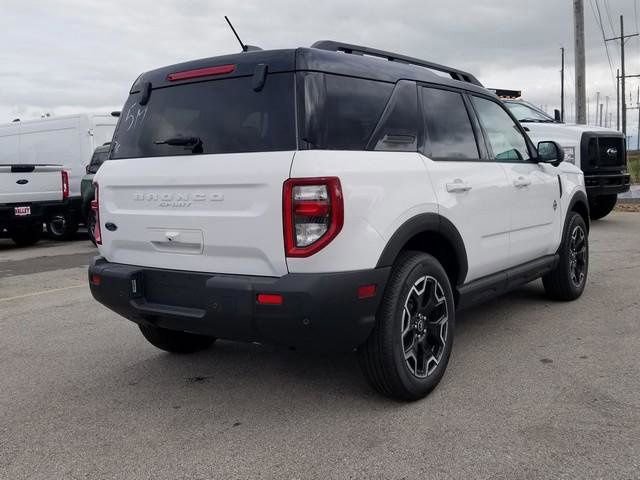 New 2025 Ford Bronco Sport Outer Banks w/ Outer Banks Tech Package+ image 3