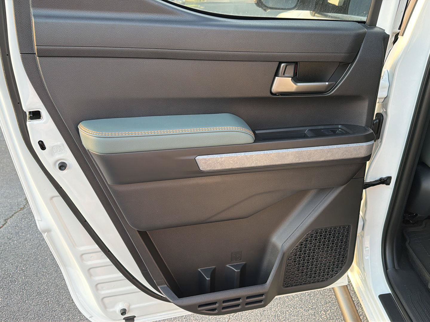 New 2026 Toyota Tacoma 4x4 Double Cab Hybrid image 17