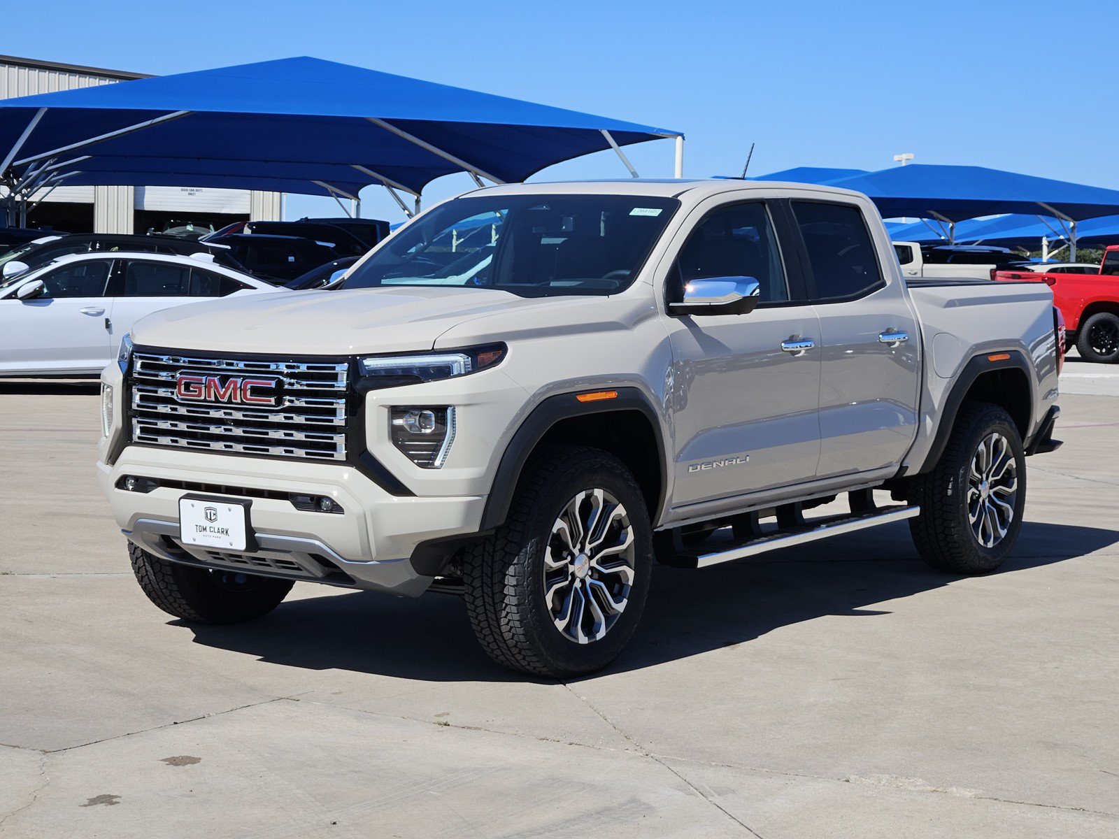 New 2026 GMC Canyon Denali AWD/4WD image 2
