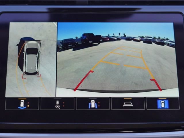 Used 2023 Chevrolet Bolt EUV Premier image 26