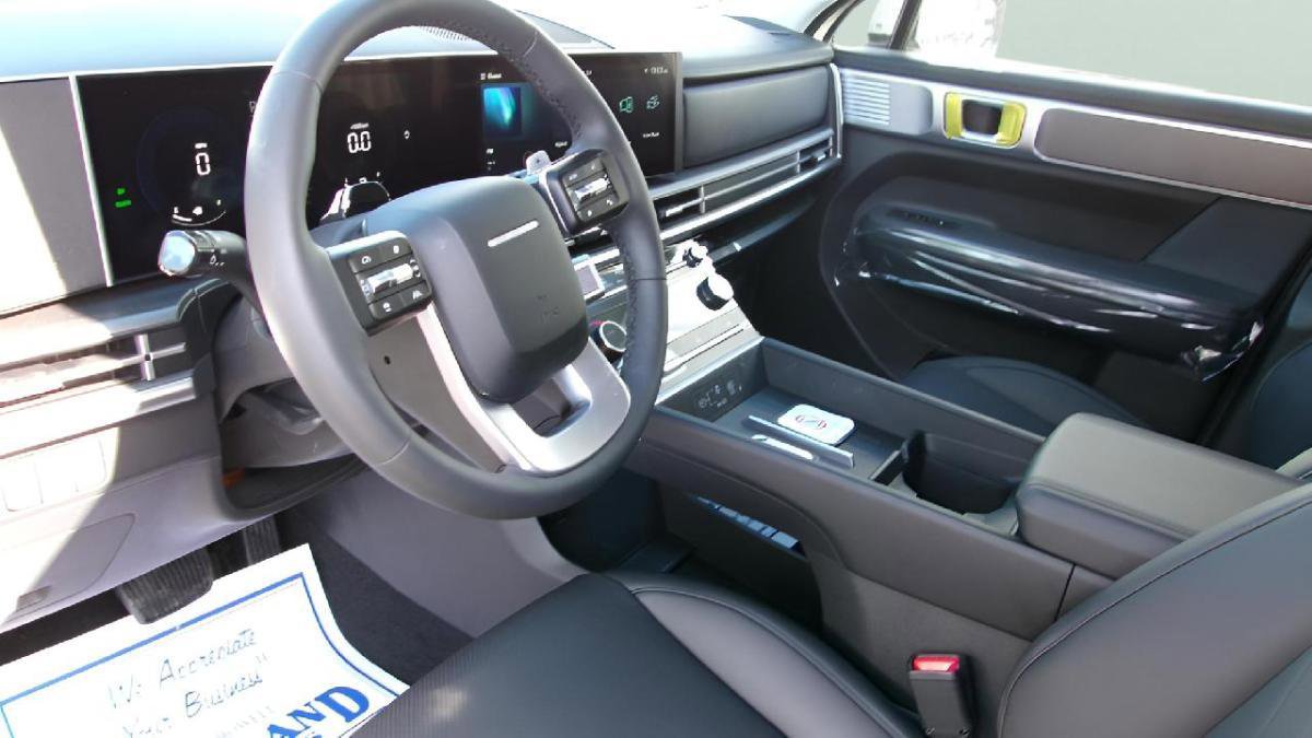 Used 2026 Hyundai Santa Fe SEL image 12