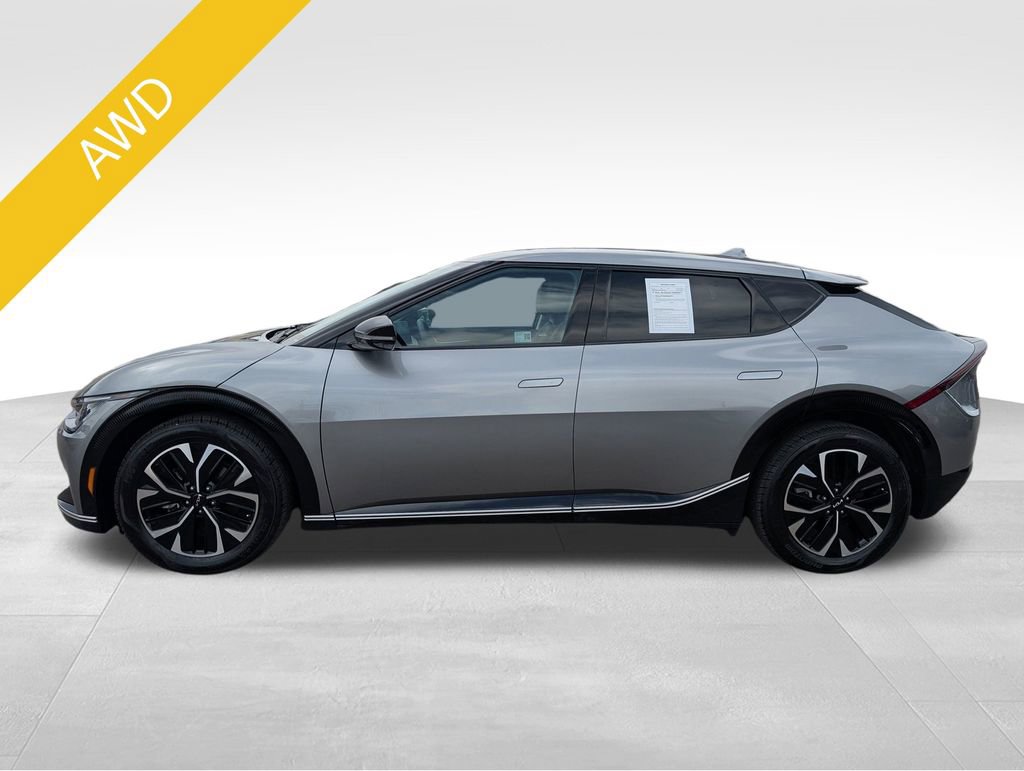 Certified 2024 Kia EV6 Wind image 2