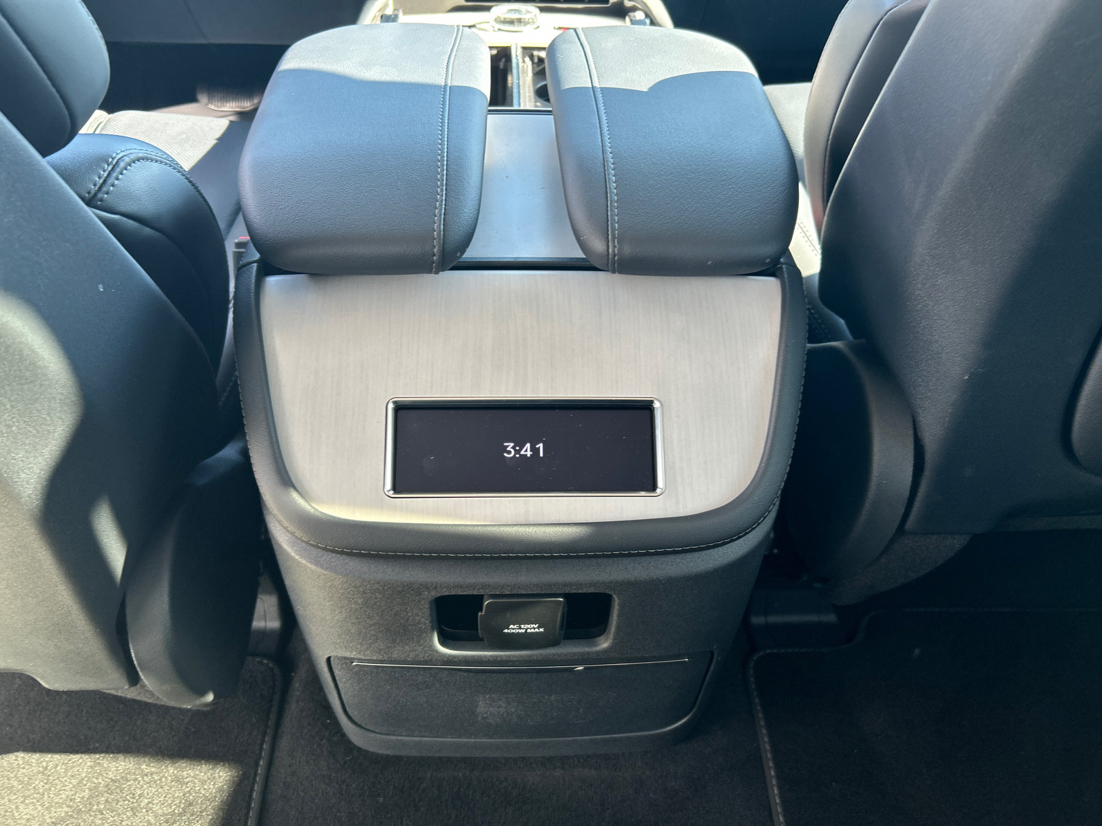 New 2026 Lincoln Navigator Reserve AWD/4WD image 35
