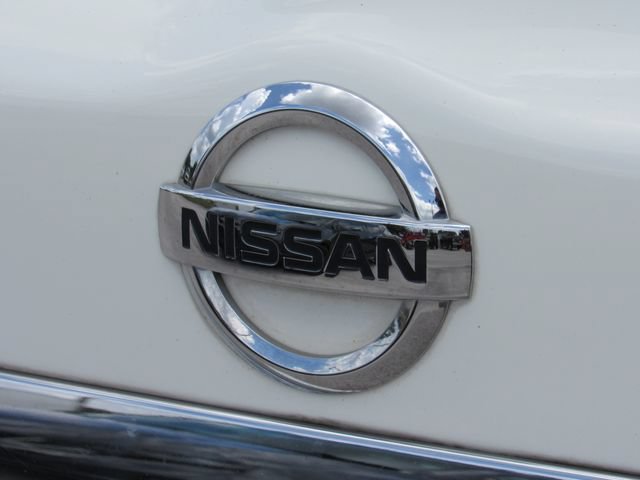 Used 2020 Nissan Pathfinder SV FWD image 13