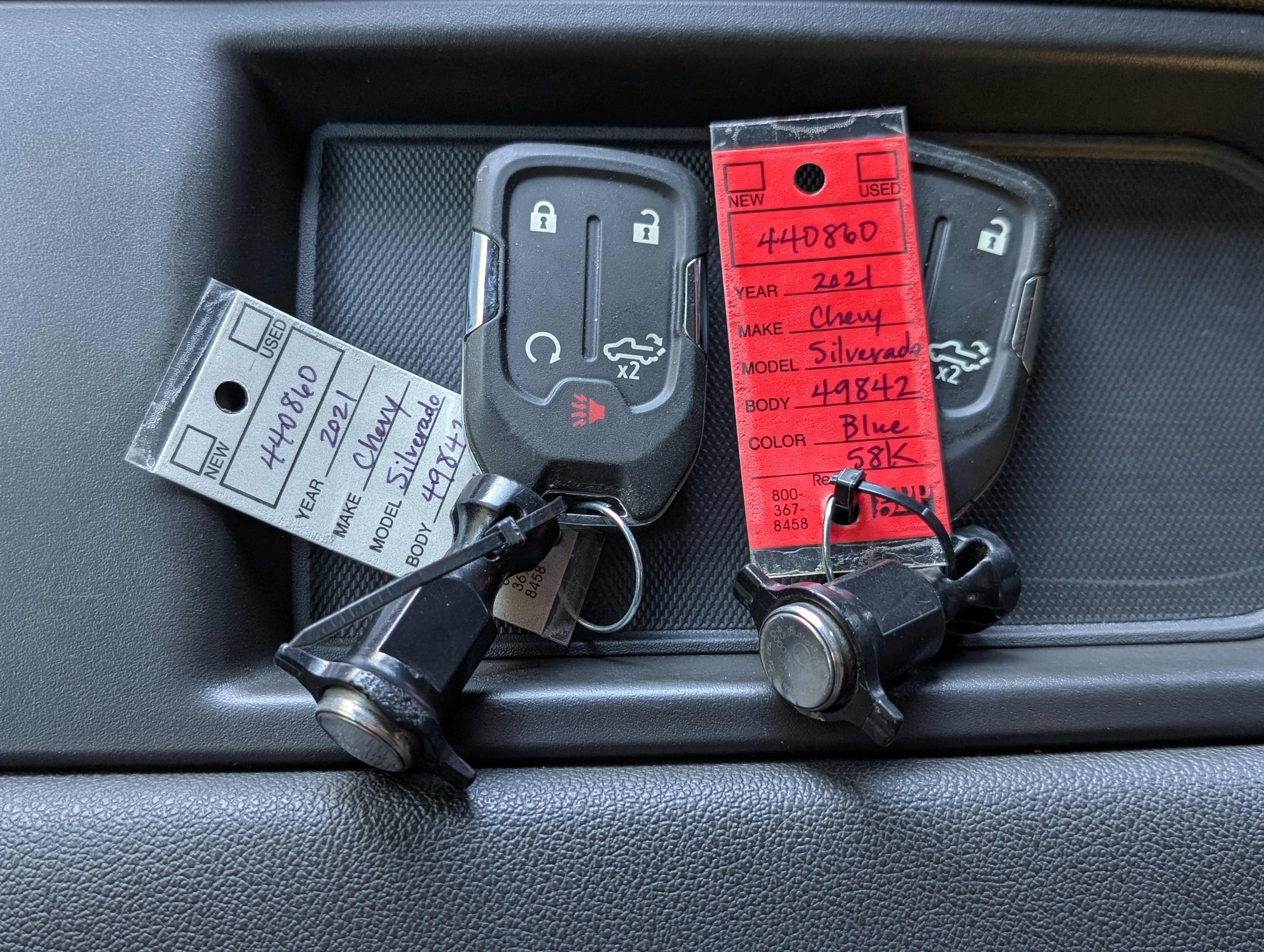 Used 2021 Chevrolet Silverado 1500 LT image 36