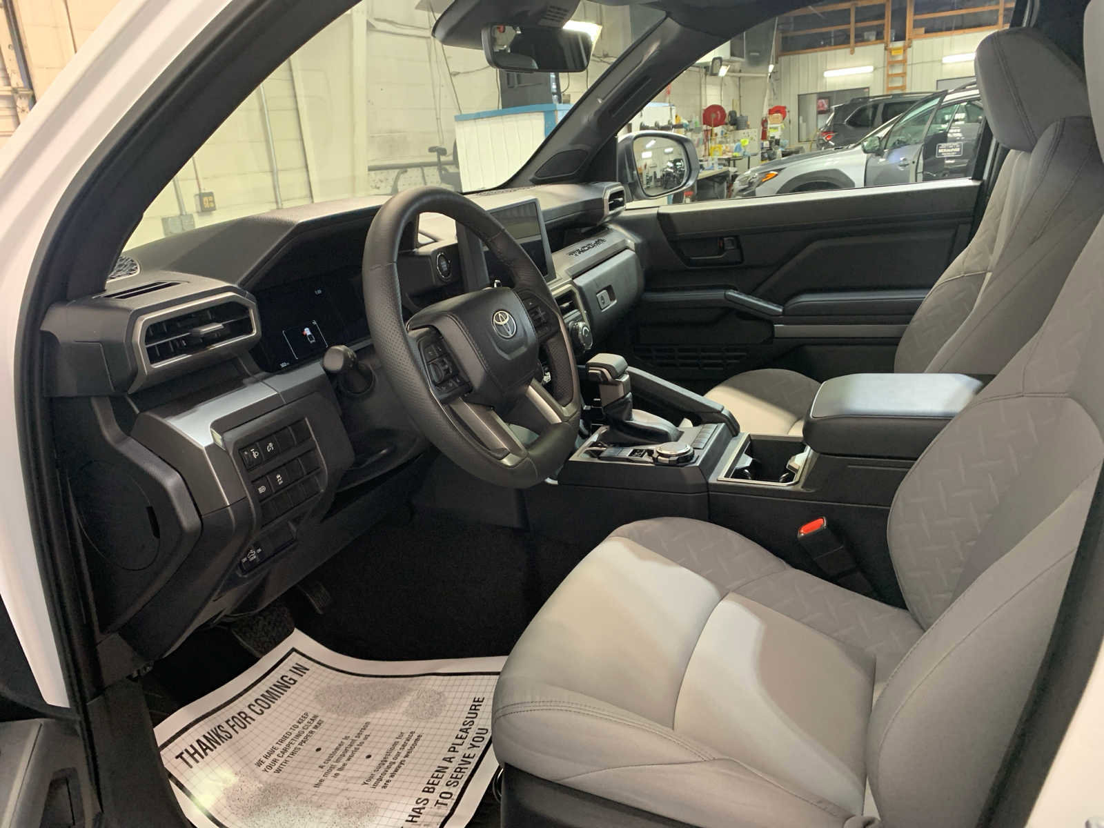 Used 2024 Toyota Tacoma SR5 image 9