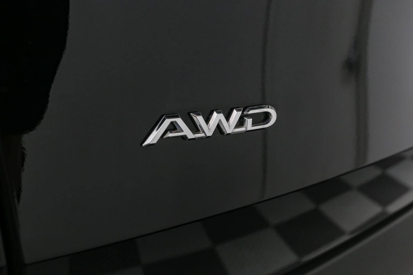 Used 2024 Toyota Grand Highlander XLE image 10