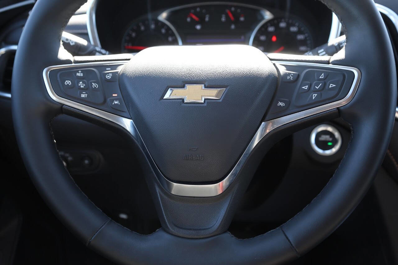 Used 2024 Chevrolet Equinox Premier image 18