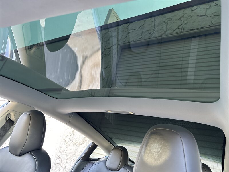 Used 2018 Tesla Model 3 Long Range AWD/4WD image 26