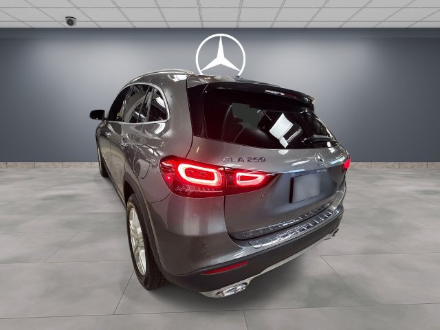Certified 2023 Mercedes-Benz GLA 250 4MATIC image 4