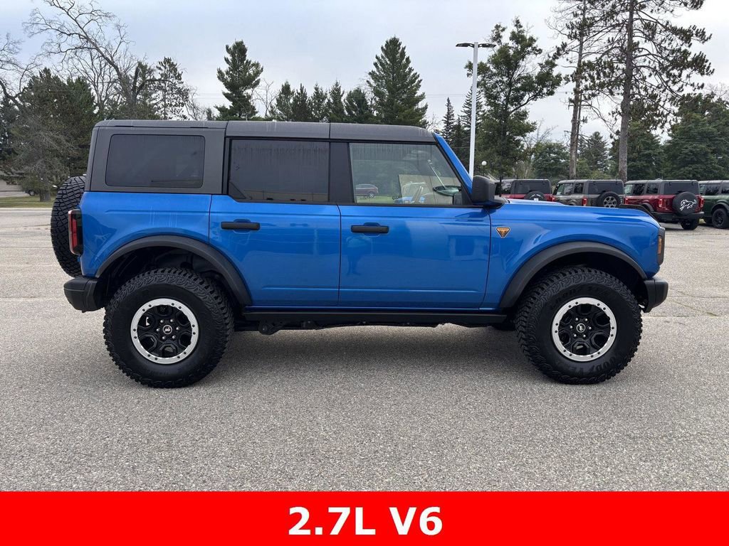 Used 2022 Ford Bronco Badlands w/ Sasquatch Package image 2