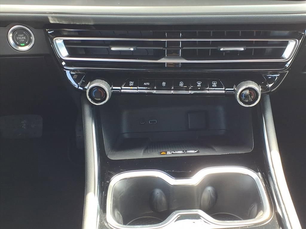 New 2026 Chevrolet Traverse LT w/ Driver Confidence Package image 17