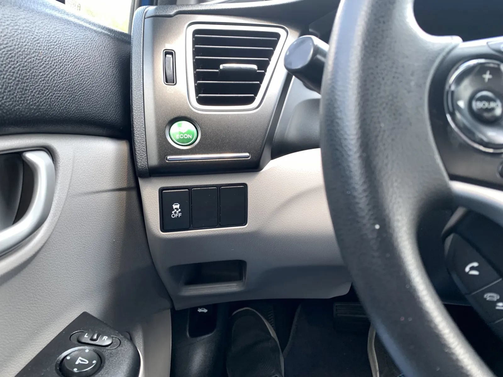 Used 2015 Honda Civic LX image 19