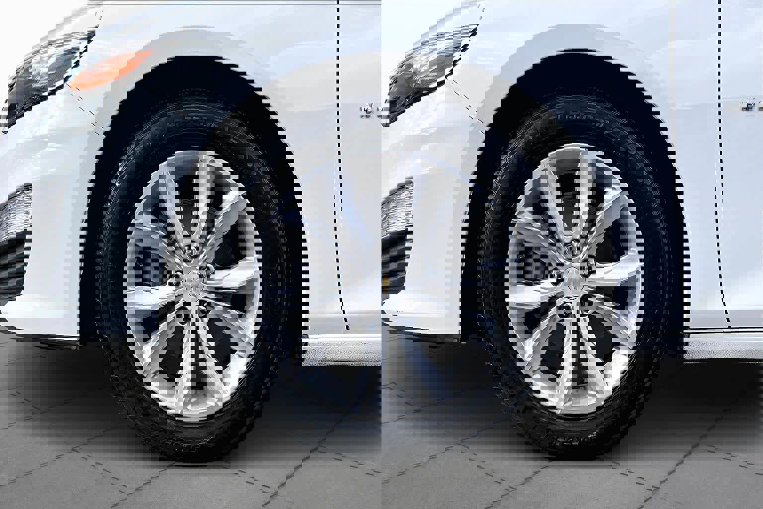 Used 2024 Chevrolet Malibu LT image 11