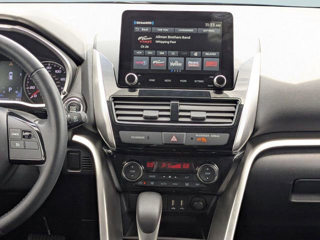 Used 2022 Mitsubishi Eclipse Cross SE FWD image 17