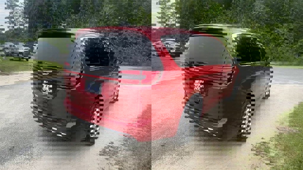 New 2026 Chrysler Pacifica Select image 8