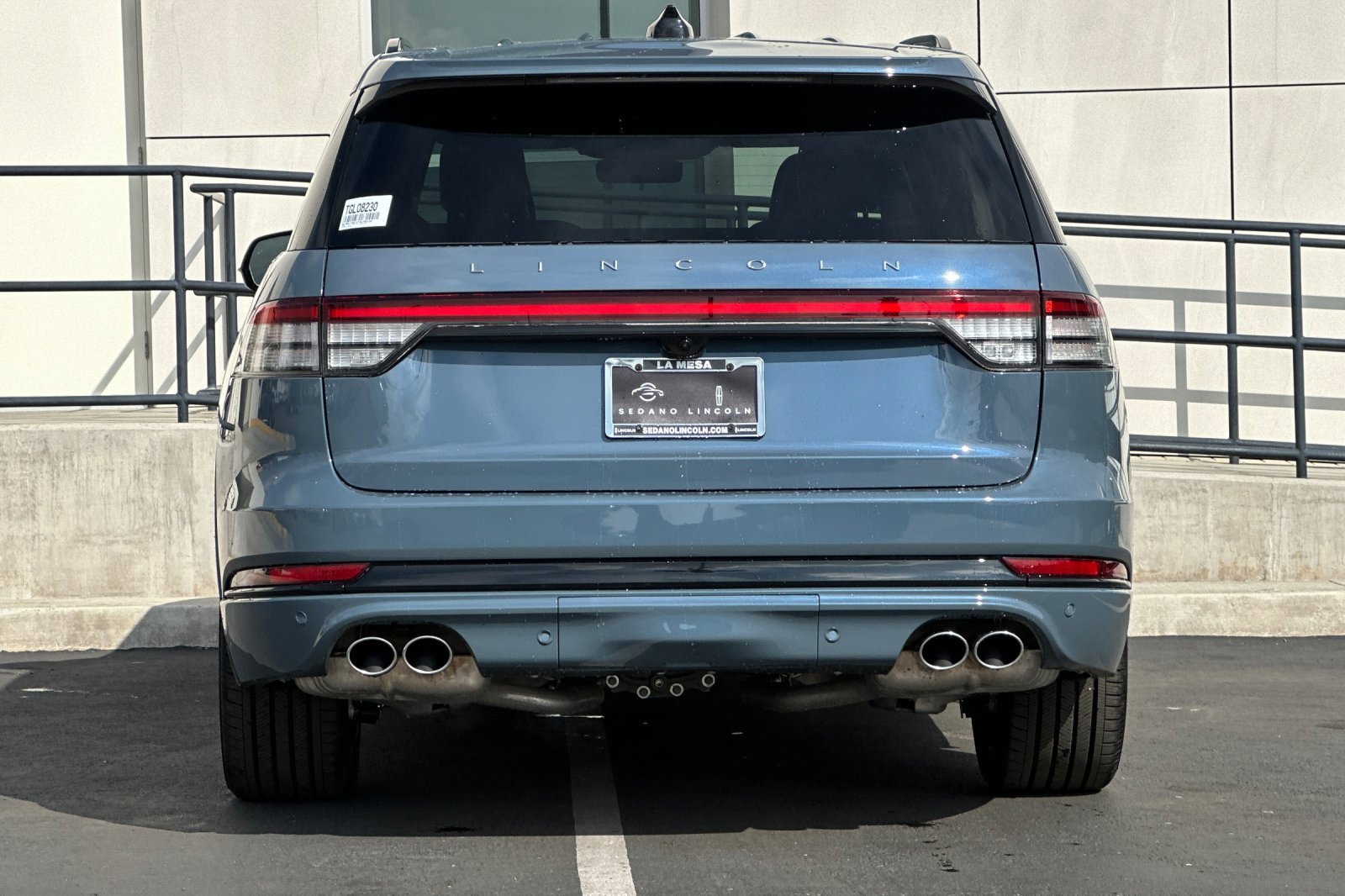 New 2026 Lincoln Aviator Reserve w/ Luxury Package image 4