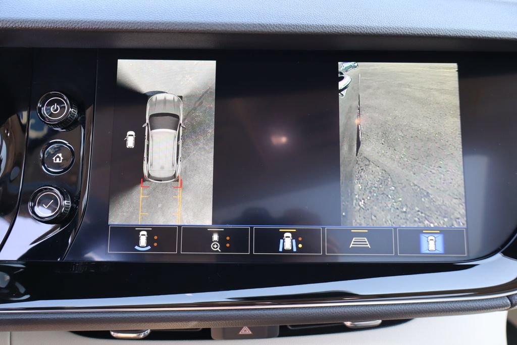 Used 2023 Buick Envision Avenir AWD/4WD image 24