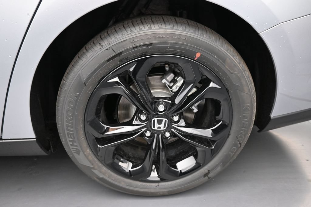 New 2025 Honda Accord SE image 25