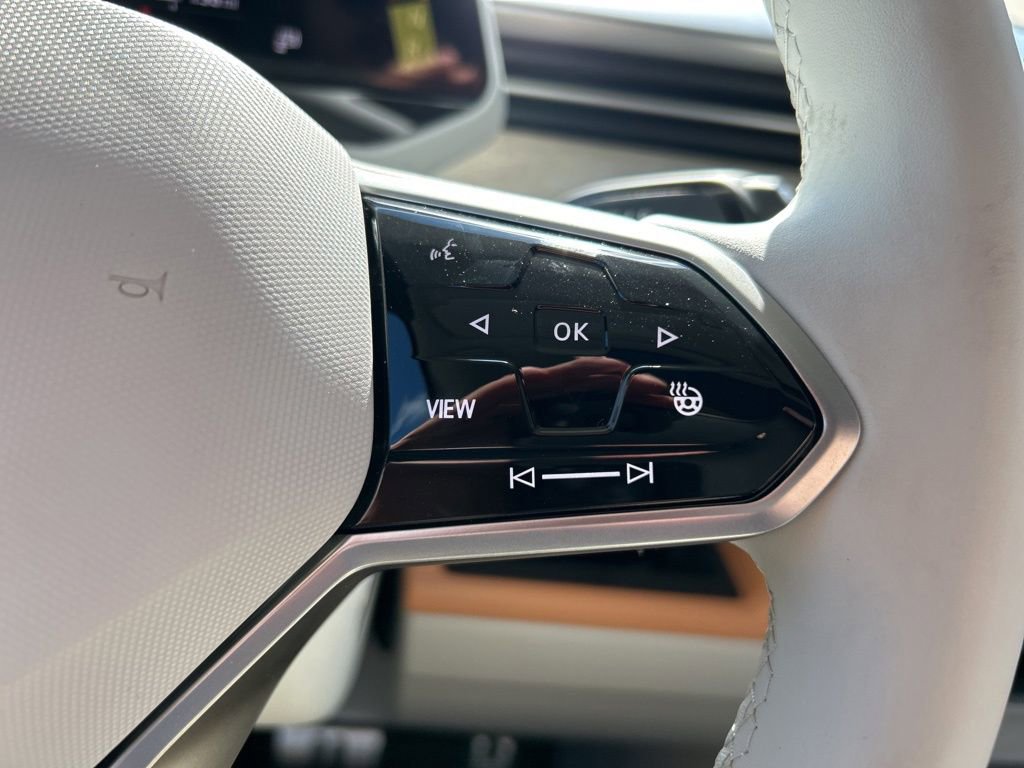 New 2025 Volkswagen ID. Buzz Pro S Plus image 20