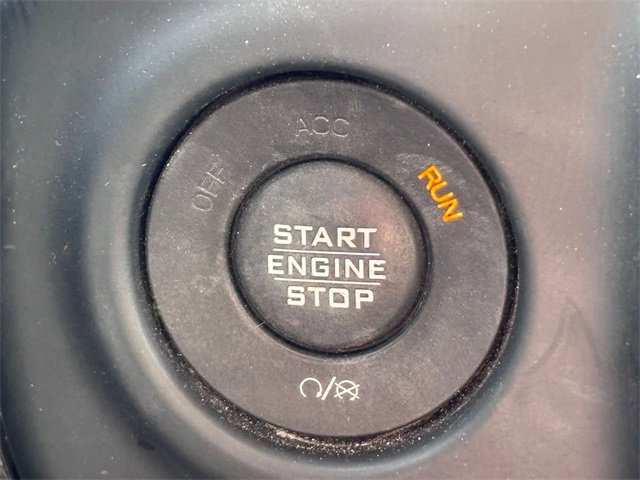 Used 2019 Jeep Wrangler Unlimited Sahara image 18