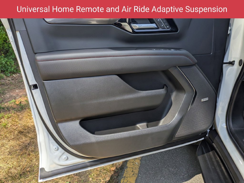 New 2026 Chevrolet Tahoe RST w/ Advanced Technology Package AWD/4WD image 11