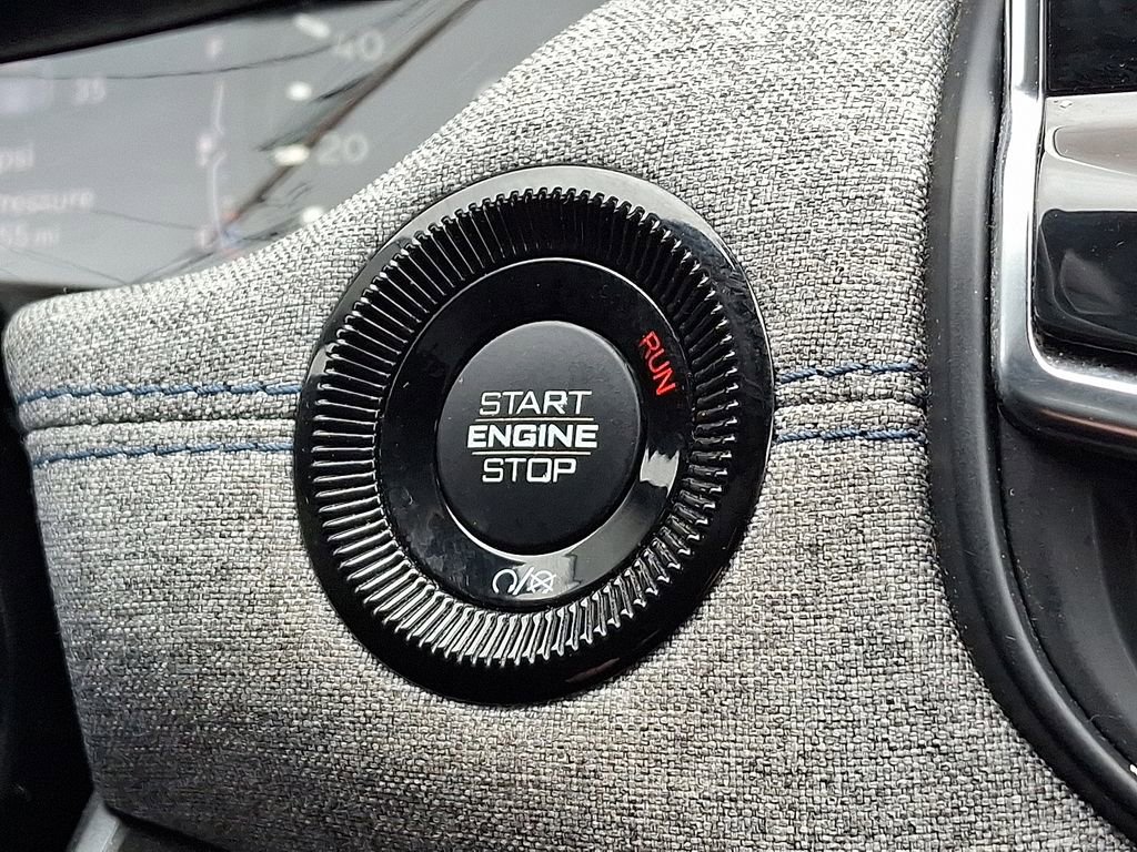 Used 2022 Jeep Compass Latitude image 27