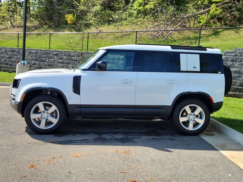 Used 2024 Land Rover Defender 110 S AWD/4WD image 6