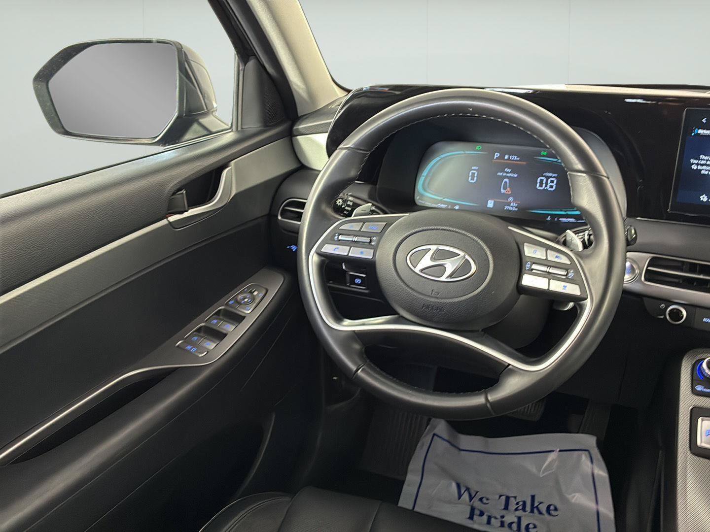 Used 2025 Hyundai Palisade SEL AWD/4WD image 16