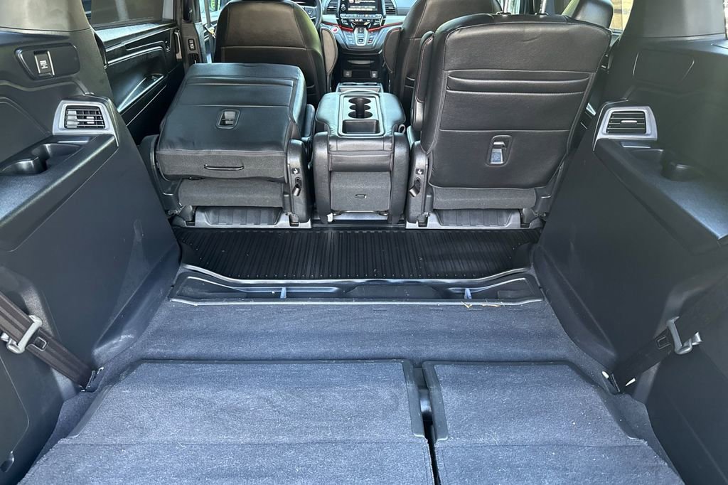 Certified 2024 Honda Odyssey Sport image 18