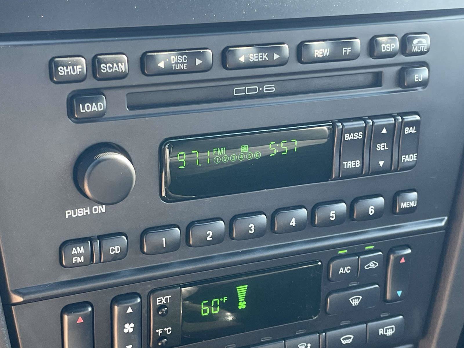 Used 2002 Ford Thunderbird RWD image 15