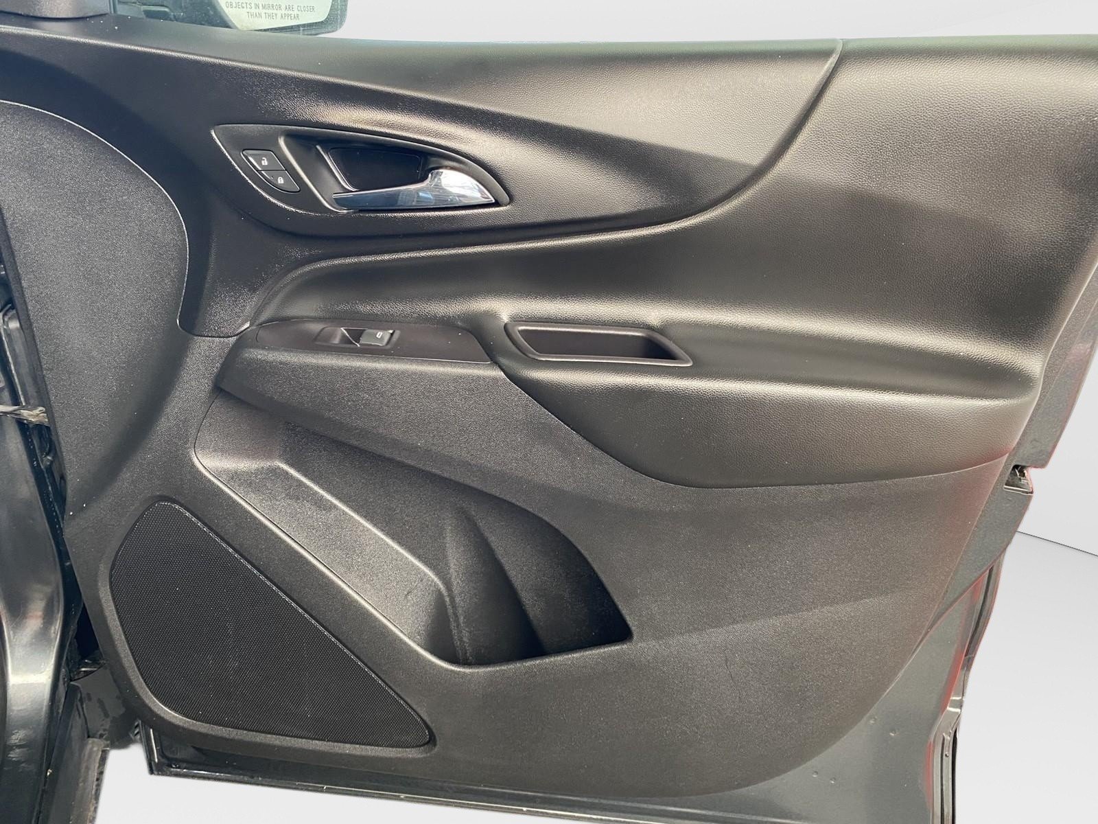 Used 2020 Chevrolet Equinox LT FWD image 7