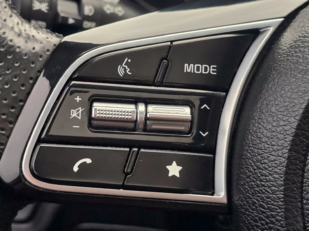 Used 2023 Kia Forte GT-Line w/ GT-Line Premium Package FWD image 32
