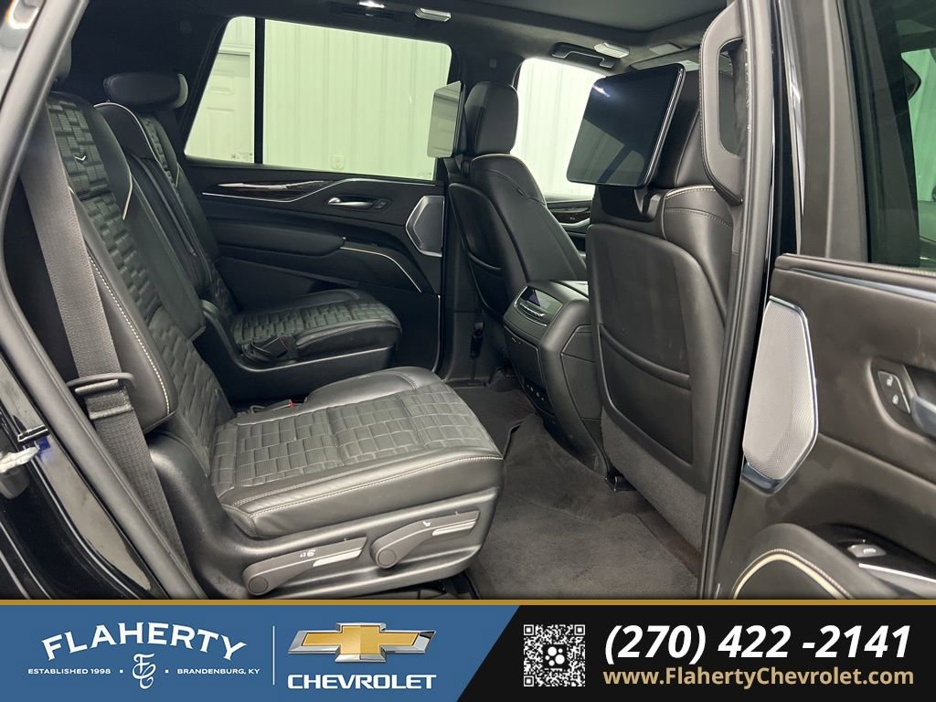 Used 2023 Cadillac Escalade Premium Luxury Platinum w/ LPO, Radiant Package image 13