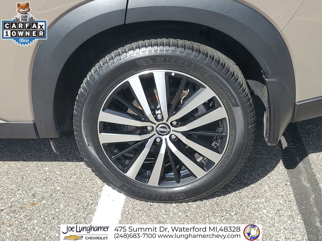 Used 2024 Nissan Pathfinder Platinum w/ Cargo Package AWD/4WD image 36