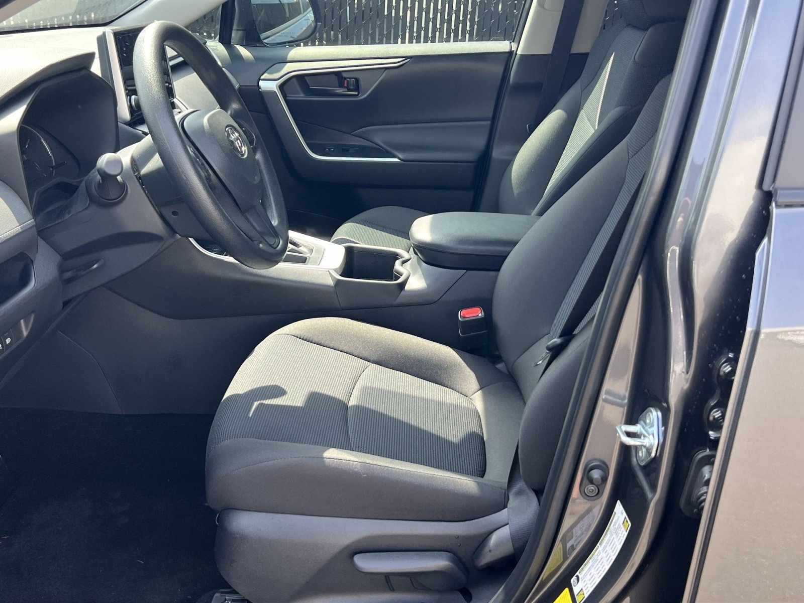 Used 2025 Toyota RAV4 LE FWD image 12
