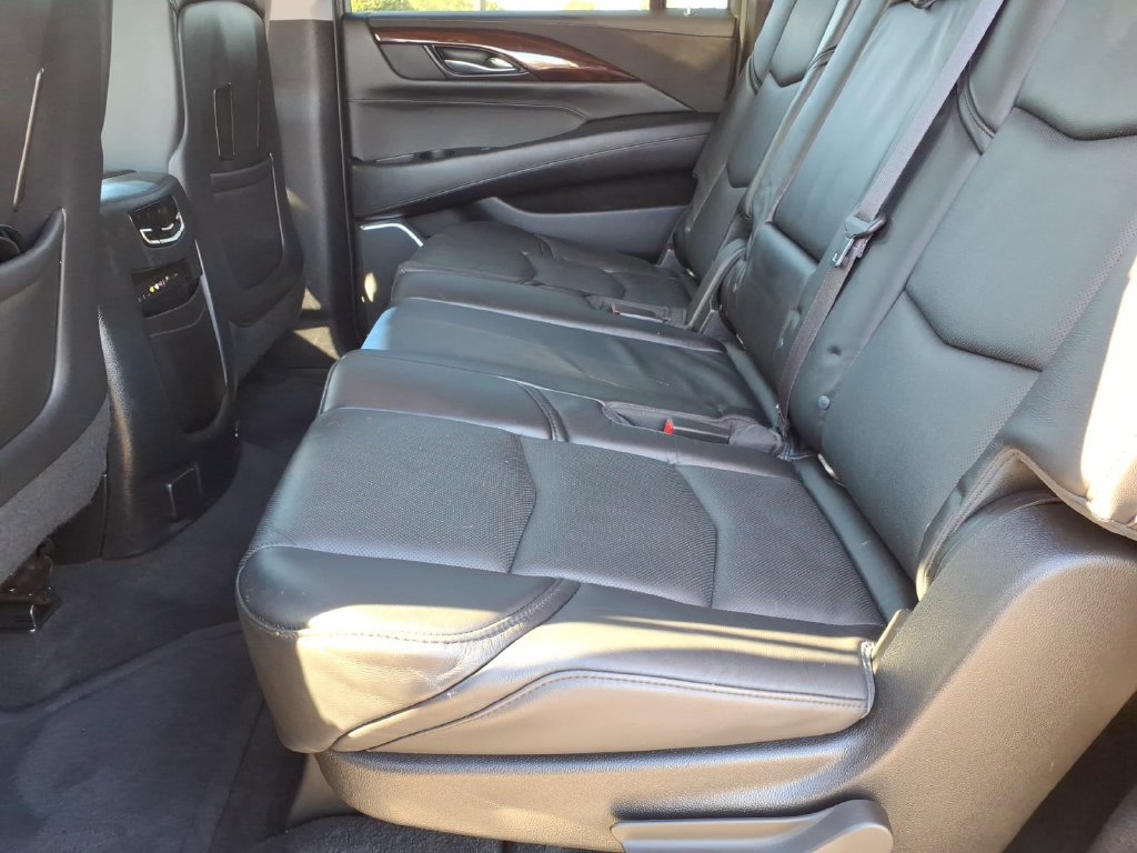 Used 2015 Cadillac Escalade ESV Premium AWD/4WD image 18