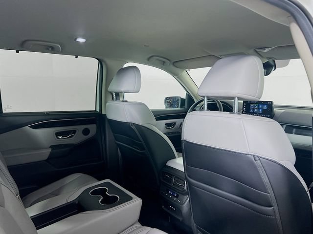 Certified 2025 Honda Pilot EX-L image 9
