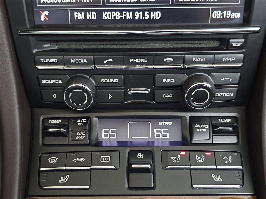 Used 2015 Porsche Boxster S image 20