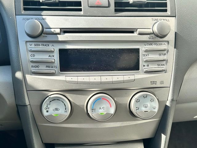 Used 2011 Toyota Camry LE w/ LE Extra-Value Pkg FWD image 11