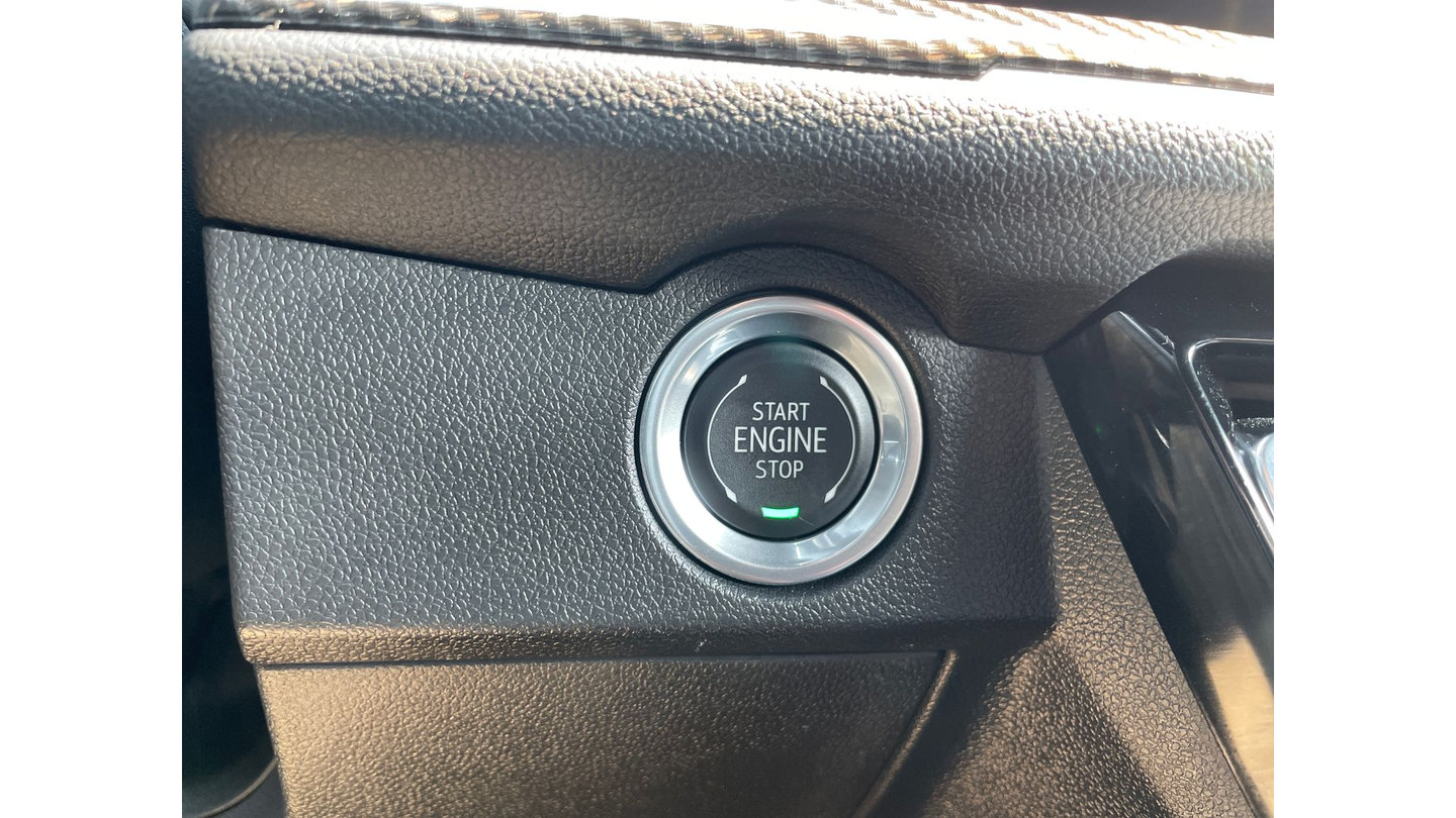 Used 2026 Chevrolet Traverse High Country w/ LPO, Floor Liner Package AWD/4WD image 28