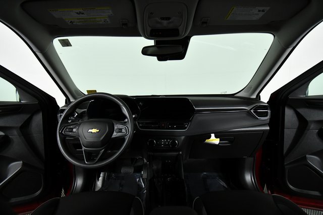 Used 2024 Chevrolet TrailBlazer LS image 18