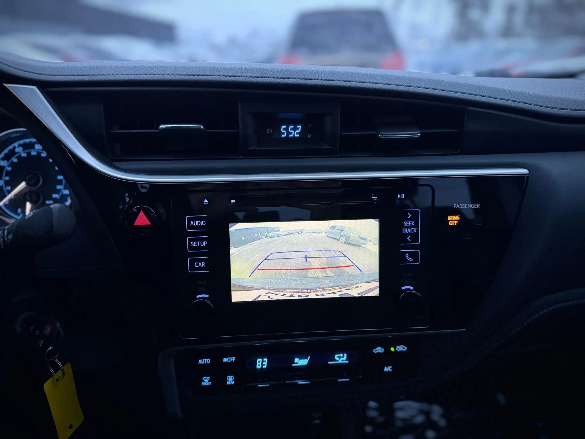 Used 2017 Toyota Corolla SE image 11