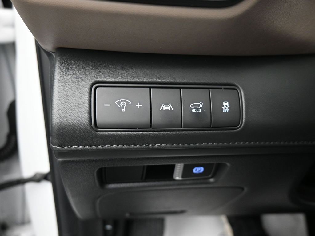 Used 2023 Hyundai Santa Fe Limited image 21
